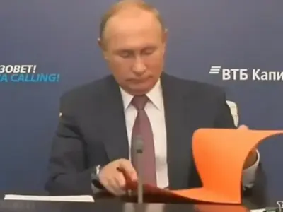 AI warfare triggers Putin, as Kremlin moves to dismantle the last pieces of Russian internet Telegram is blocked, VPNs are being chased after, but Putin suddenly talks about a national AI again.