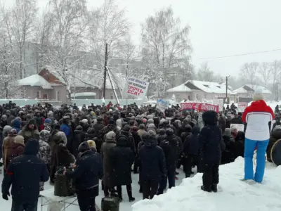 How Russians used to protest and managed to prevent some ecological disasters Russian stories of civic resistance show that environmental justice often begins with a simple question: who has the right to decide the fate of the places people call home?