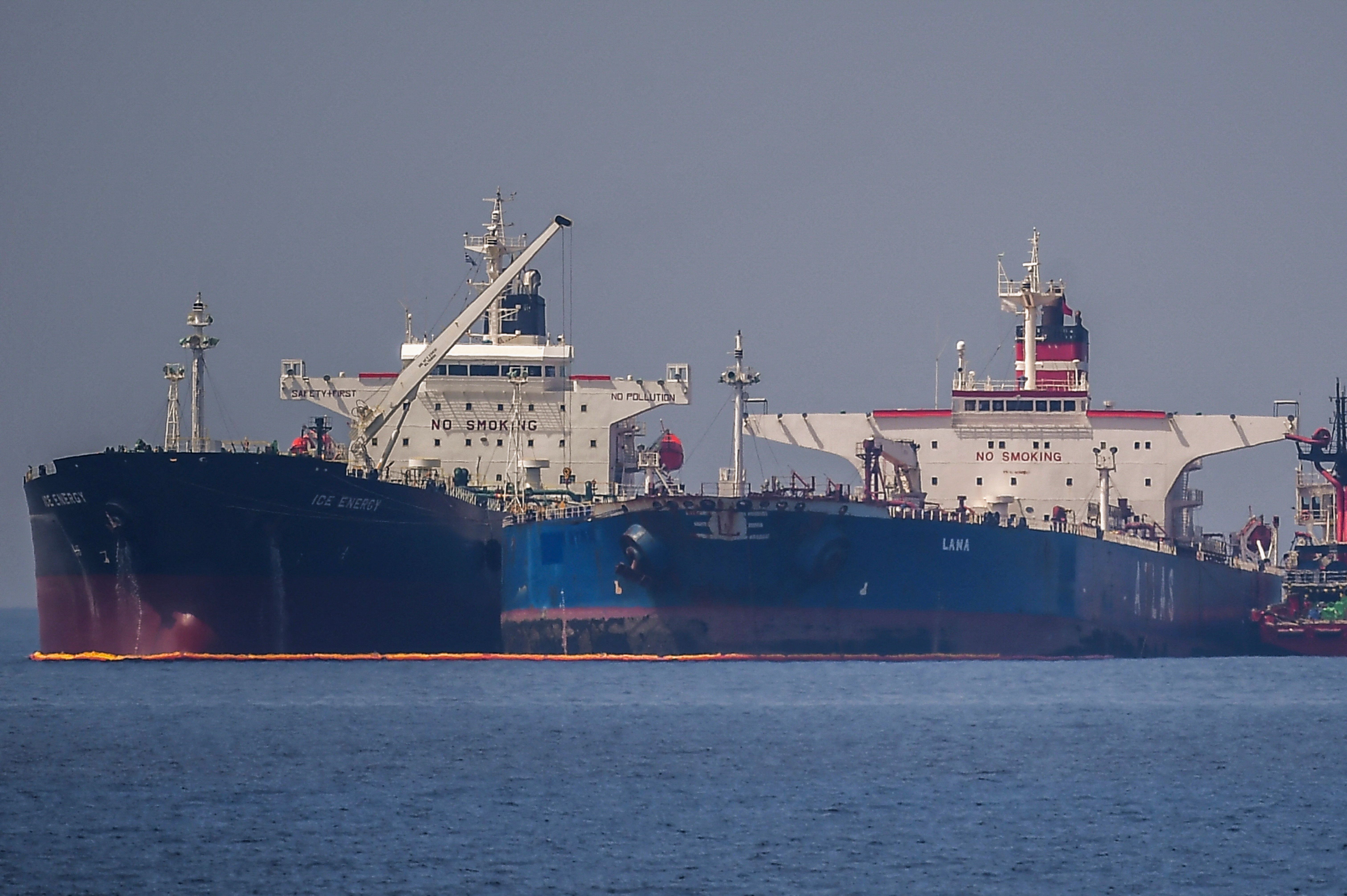 US Reissues 30-Day Waiver for Russian Oil Already Loaded on Tankers The US Treasury will reissue a 30-day sanctions waiver allowing third countries to buy Russian oil already loaded or stored on tankers, after the previous authorization expired on May 16.Reuters reported this on May 18, citing sources familiar with the matter.The earlier general license lapsed on Saturday without an immediate renewal notice posted on the Treasury website, briefly closing the legal channel for buyers of Russian crude that had already been loaded onto tankers. Sources told the agency the carve-out will now be reissued for a further month.The move comes despite earlier signaling from US Treasury Secretary Scott Bessent, who had indicated he would not renew the license.The general license authorizes purchases of Russian oil stored on tankers and was originally issued to ease global supply shortages after Irans closure of the Strait of Hormuz.Days earlier, two senior Democratic senators, Jeanne Shaheen and Elizabeth Warren, urged the Trump administration not to renew the measure. In a joint appeal, they argued the carve-out channeled revenue to Russia for its war against Ukraine without producing evidence of lower fuel costs for American consumers.Read moreWar in UkraineMoscows Gold: How Russia Is Taking Advantage of the US-Iran War
Mar 27, 2026 15:19
The pattern mirrors an April reversal, when the administration renewed the same waiver for roughly a month after Bessent had publicly ruled out an extension just two days prior. That round followed direct lobbying from Asian partners, including Indian Prime Minister Narendra Modi, who pressed Washington on the sidelines of G20, World Bank, and IMF meetings to keep alternative supplies flowing.Treasury wants to ensure oil is available to those who need it, a Treasury Department spokesperson explained at the time of the April extension.
Related articles
US Grants India 30-Day Sanctions Waiver for Russian Oil Amid Hormuz Crisis
Latest news
Mar 06, 2026 12:18
Russian LNG Tanker Left Stranded After India Rejects Sanctioned Cargo
Latest news
May 11, 2026 18:54
Russia Becomes Chinas Second-Largest LNG Supplier as Exports Hit Record High
Latest news
Dec 22, 2025 14:21
