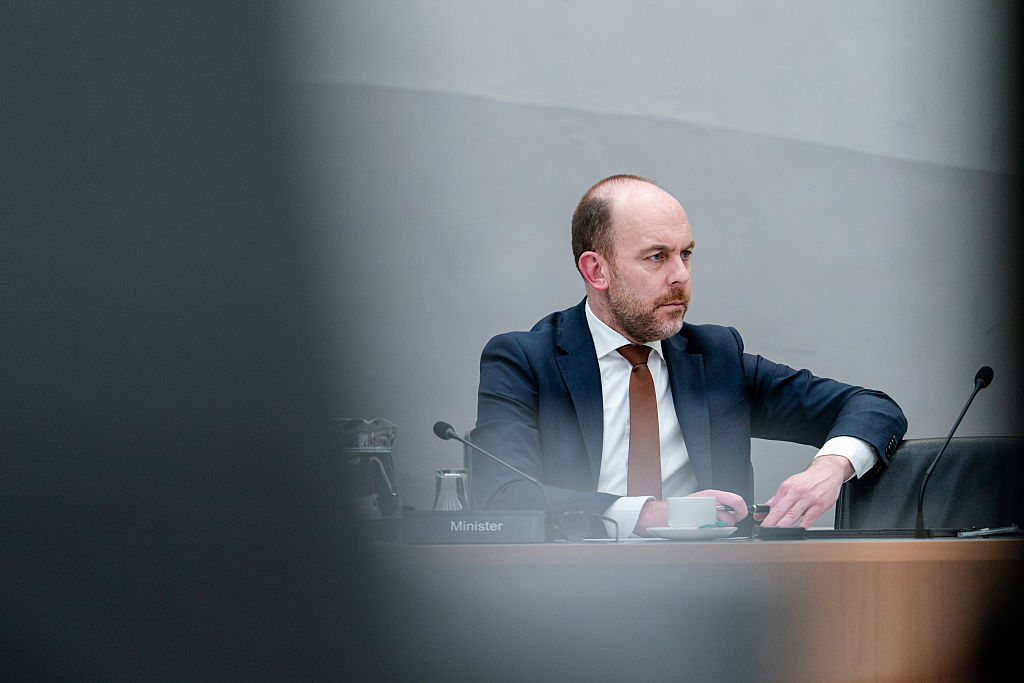 EU return-hubs revealed by autumn, says Dutch minister Search for countries to host the controversial deportation centres extends beyond Africa
